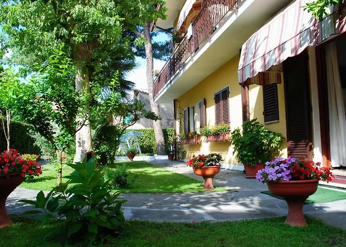 Lorena * Forte dei Marmi